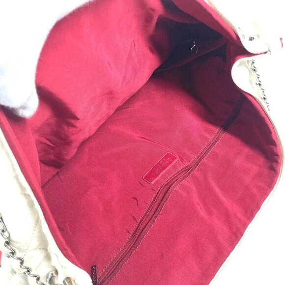 CHANEL Quilted Logo LA CC CC Mark charm included Bag Chain bag Shoulder bag - Picture 9 of 16